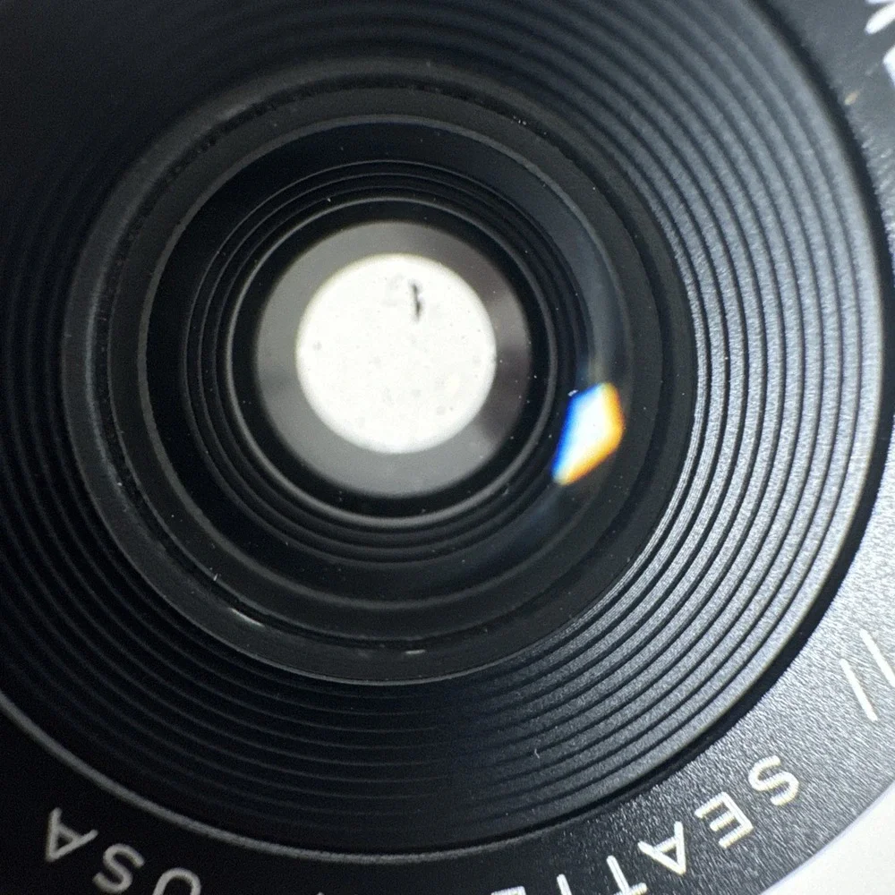 Moment M-Series Macro‎ Lens with Storage Pouch 25mm 10x, EUC